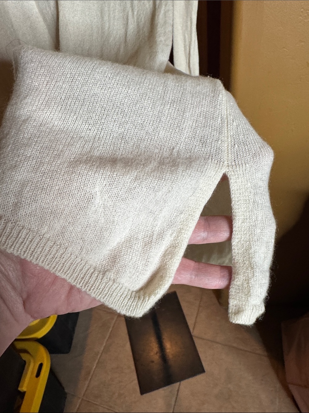 Joie 100% Cashmere Ivory Deep V Neck Mini Sweater Dress XS - Picture 5 of 8